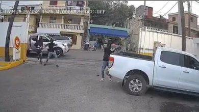 Photo of VIDEO/Encapuchados con armas largas asaltan envasadora de gas en Los Mameyes