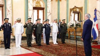 Photo of Presidente Luis Abinader juramenta nuevos mandos militares