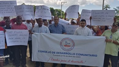 Photo of Video: Comunitarios de San Isidro exigen al gobierno y al ministro de educación el inicio de los trabajos de la Ciudad educativa