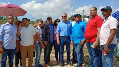 Photo of Video/Comisión del gobierno visita terrenos donde se construye Estancia Infantil en el Bonito.