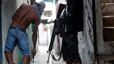 Photo of Otras 39 figuras haitianas están impedidas de entrar al país